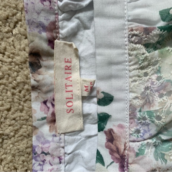 43. NWOT Solitaire Ruffled Blouse - Picture 2 of 3